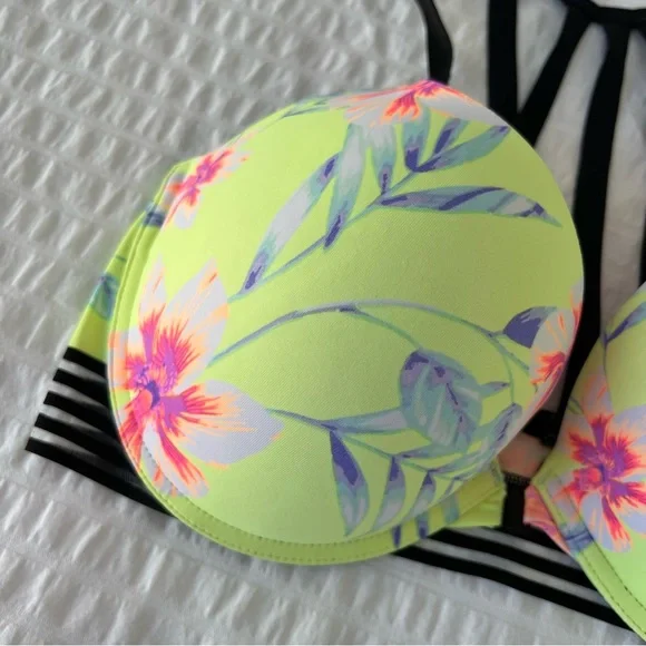 Victoria's Secret PINK Wear Everywhere Push-up Tropical Print Bra, 36DD - Picture 3 of 11